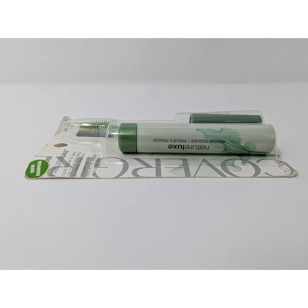 Covergirl Natureluxe Water Resistant‎ Mousse Mascara #505 Black NOS NEW